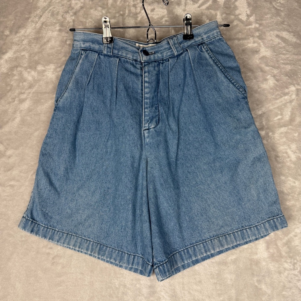 Vintage 90's GAP Clothing Co Womens Denim Pleated Shorts Size 9 Y2K Light Wash